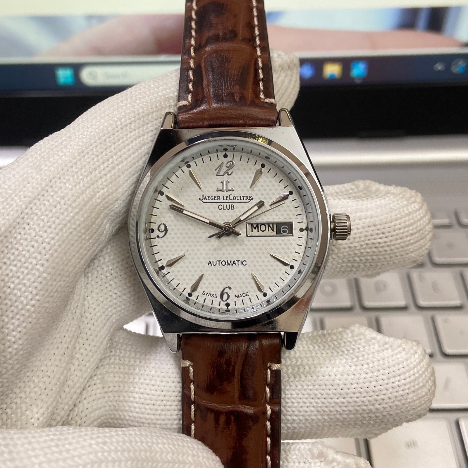 Vintage Jaeger Lecoultre Club Automatic AS  2066 White Face Brown Band Day-Date Men's Wrist Watch D42