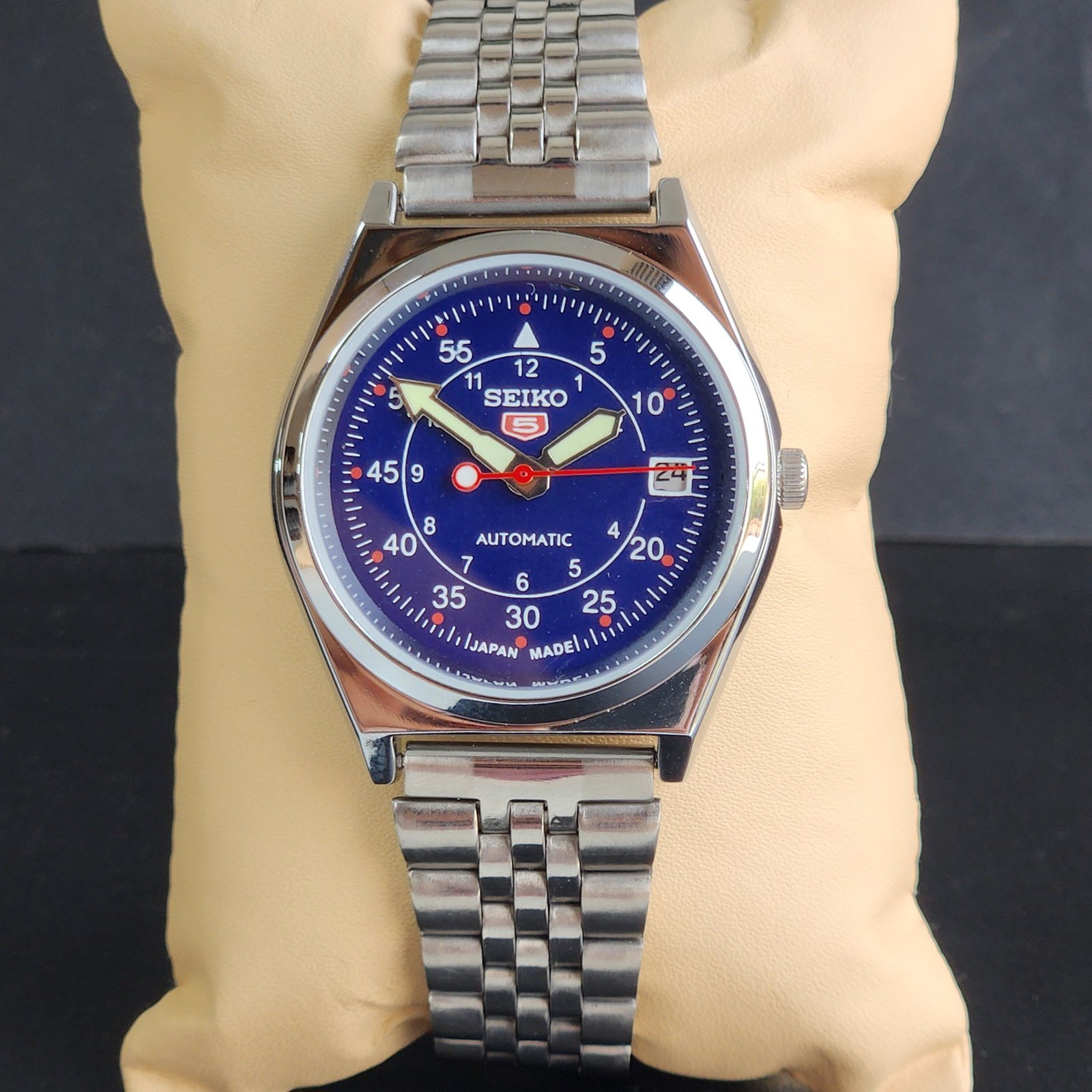 Vintage Refurbished Seiko 5 Blue Face Automatic 6309A 17 Jewels Japan Men's Date Wrist Watch E28