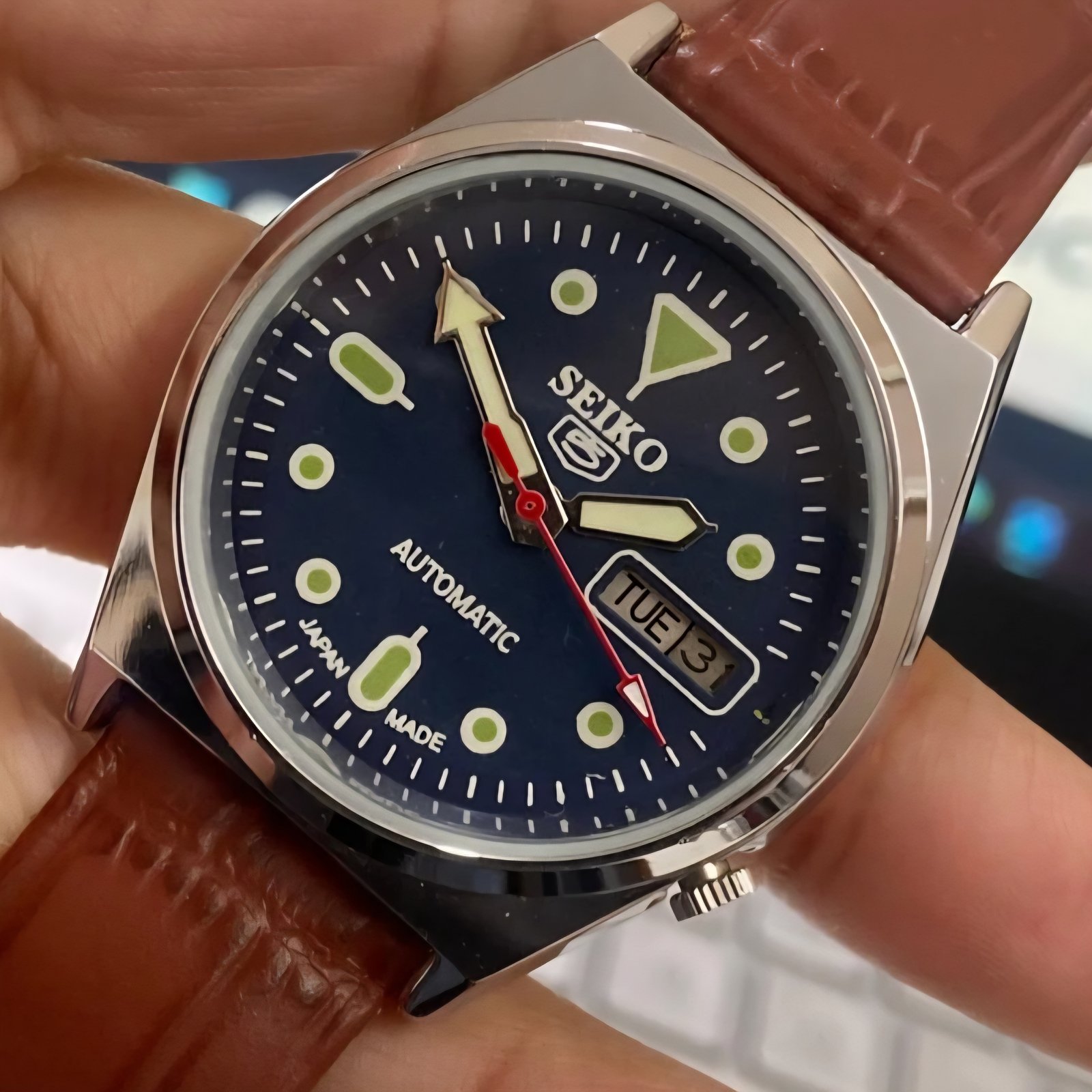 Vintage Seiko 5 Automatic Cal 6309 Blue face mens wrist watch MK05